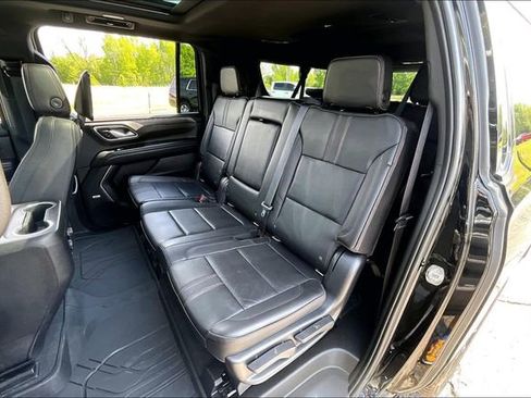 Used 2021 Chevrolet Suburban RST w/ Rear Media and Nav Package AWD/4WD image 22