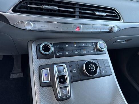 Used 2022 Hyundai Palisade SE image 28