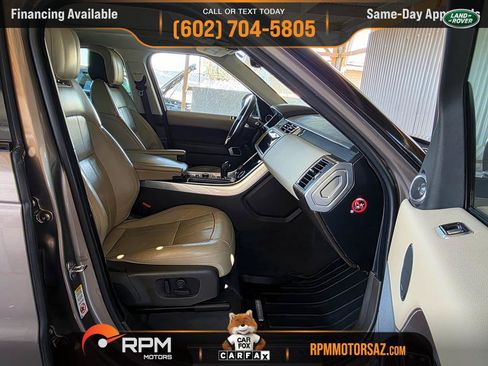 Used 2018 Land Rover Range Rover Sport HSE AWD/4WD image 12
