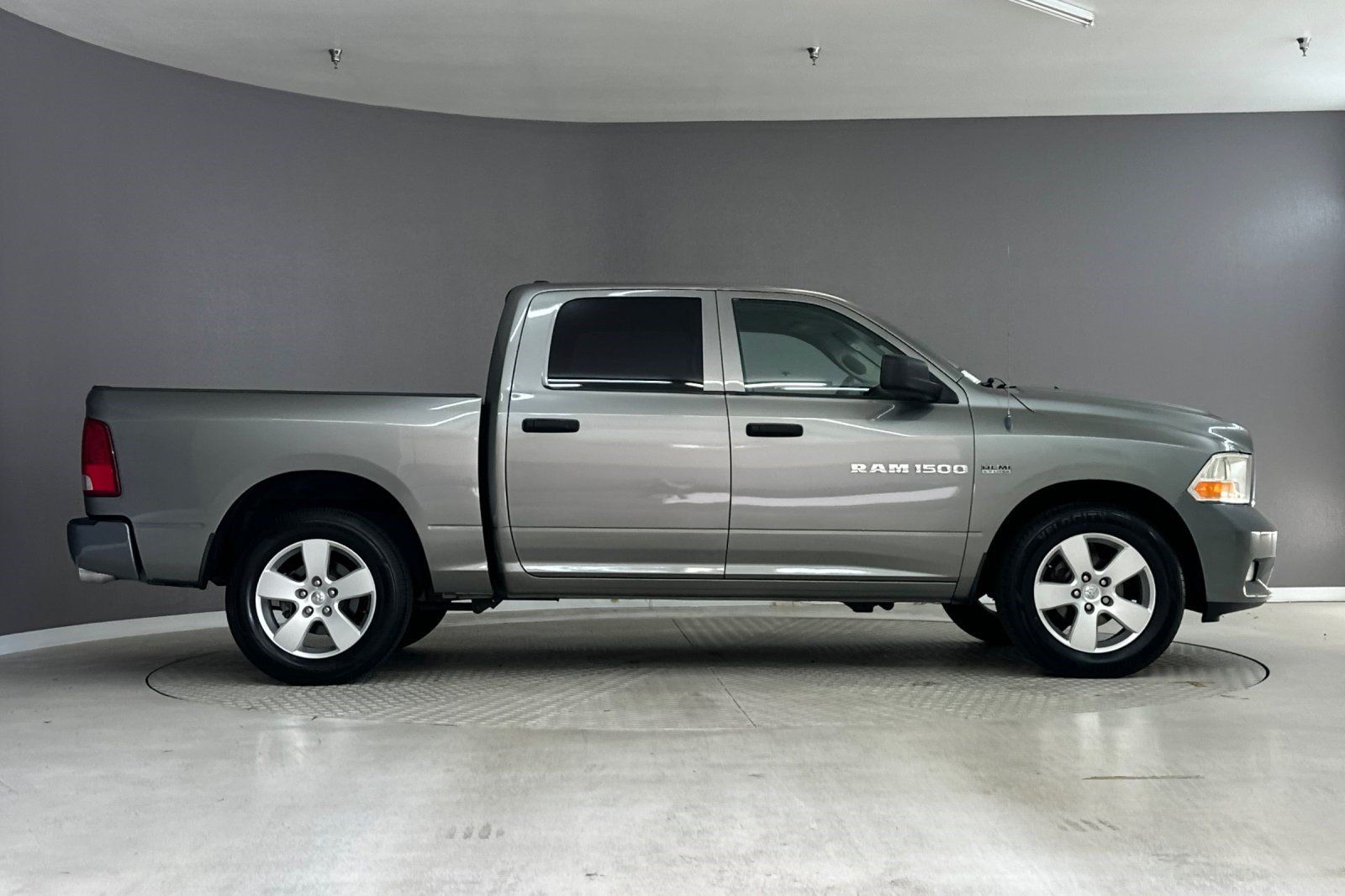 Used 2012 RAM 1500 Express w/ ST Popular Equipment Group RWD image 8