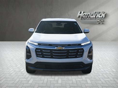 Used 2026 Chevrolet Equinox LT image 5