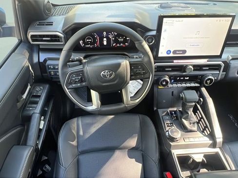 New 2026 Toyota 4Runner Limited AWD/4WD image 11