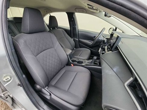 Used 2023 Toyota Corolla LE image 25