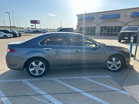 Used 2010 Acura TSX Sedan FWD image 3