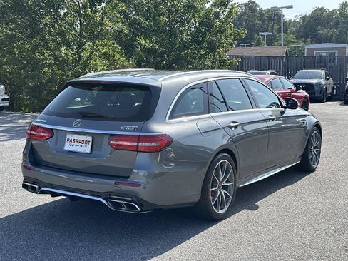 Used 2018 Mercedes-Benz E 63 AMG S image 5