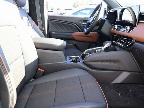 New 2026 GMC Canyon AT4 image 8