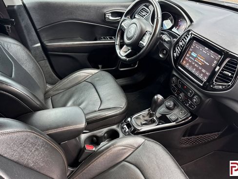 Used 2021 Jeep Compass Limited w/ Sun and Sound Group AWD/4WD image 18