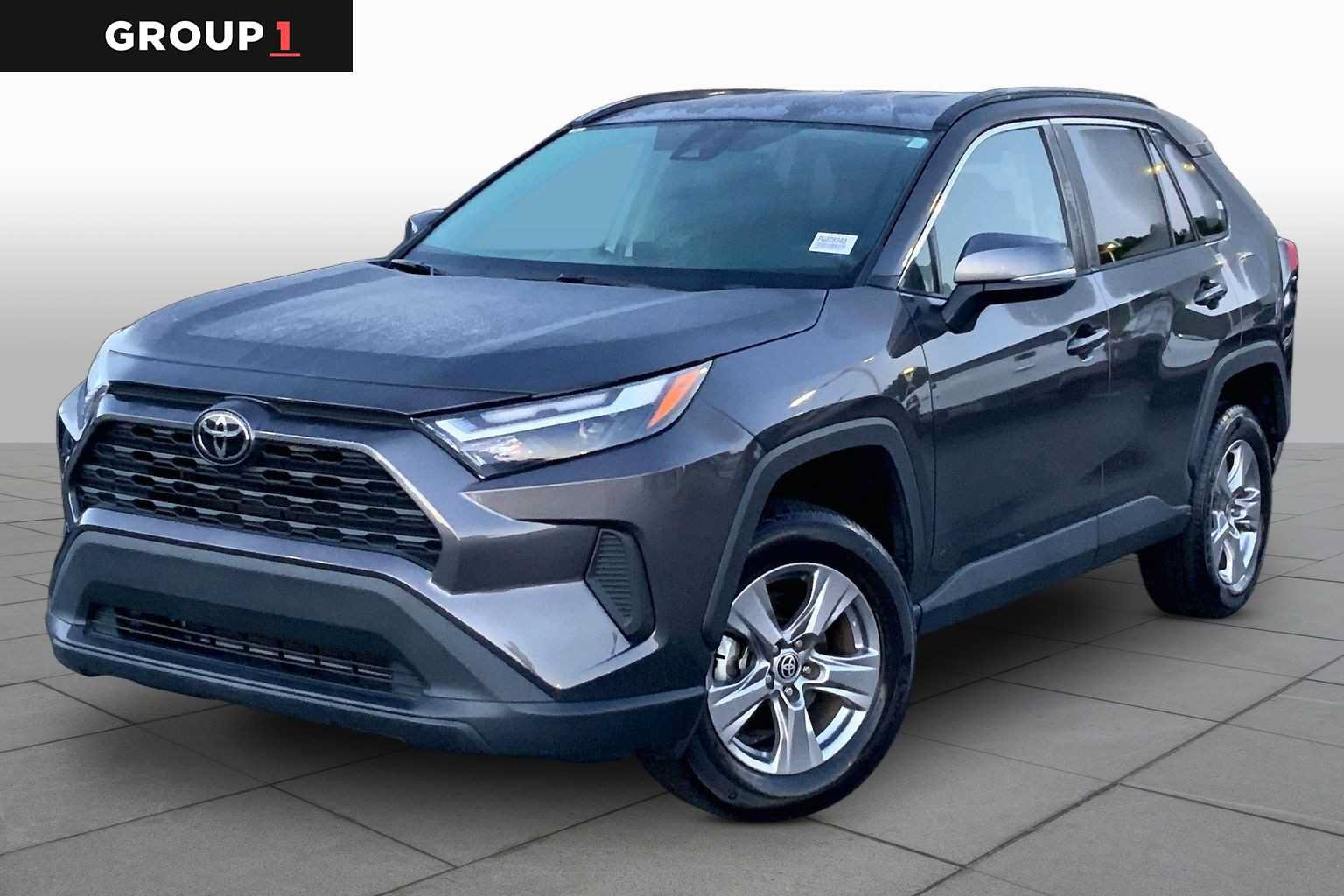 Used 2023 Toyota RAV4 XLE AWD/4WD image 1