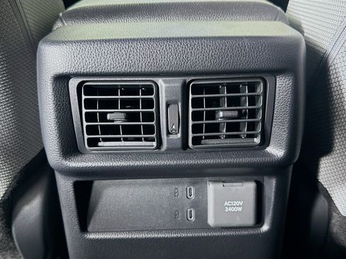 Used 2025 Toyota 4Runner TRD Off-Road image 25