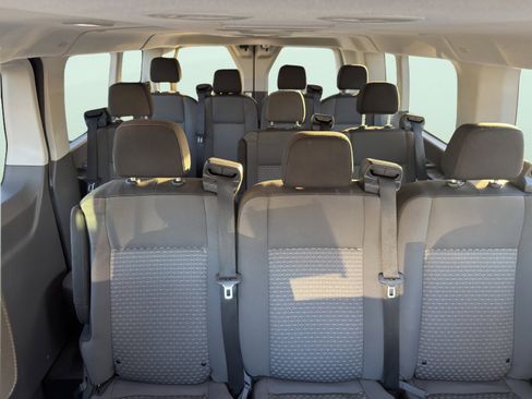 Used 2023 Ford Transit 350 XLT image 9