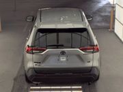 Used 2023 Toyota RAV4 LE FWD image 5