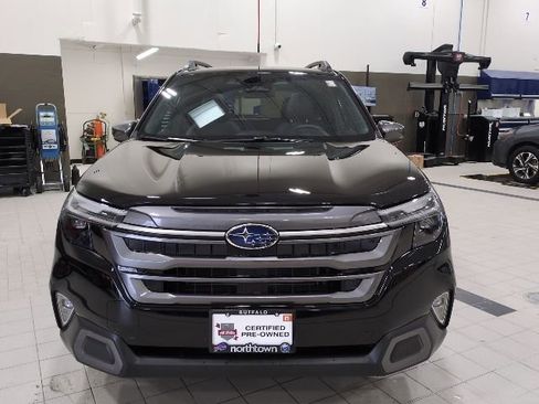 Certified 2025 Subaru Forester Limited image 10