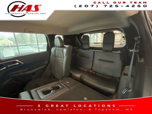 Used 2022 Mitsubishi Outlander SE image 12