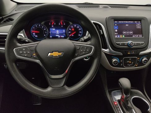 Used 2022 Chevrolet Equinox LT FWD image 26
