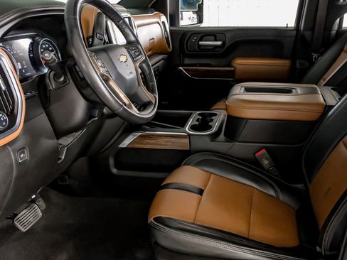 Used 2021 Chevrolet Silverado 2500 High Country w/ Z71 Off-Road Package image 14
