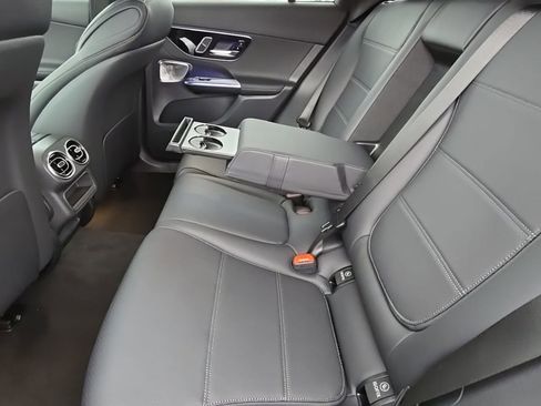 New 2026 Mercedes-Benz GLC 300 4MATIC image 30