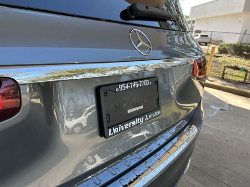 Used 2023 Mercedes-Benz GLS 450 GLS 450 w/ AMG Line Exterior image 21