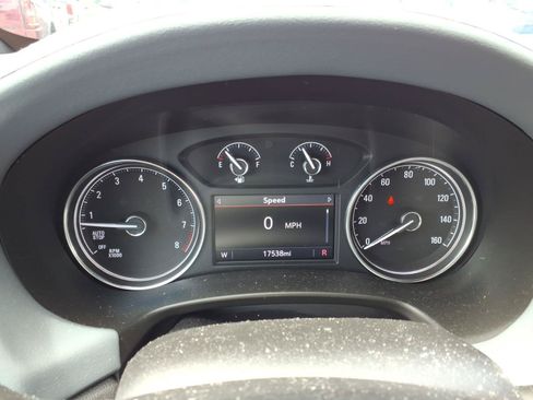 Used 2023 Buick Enclave Essence FWD image 26