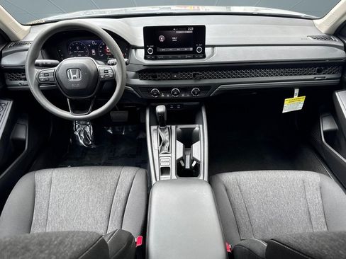 Certified 2025 Honda Accord LX image 15