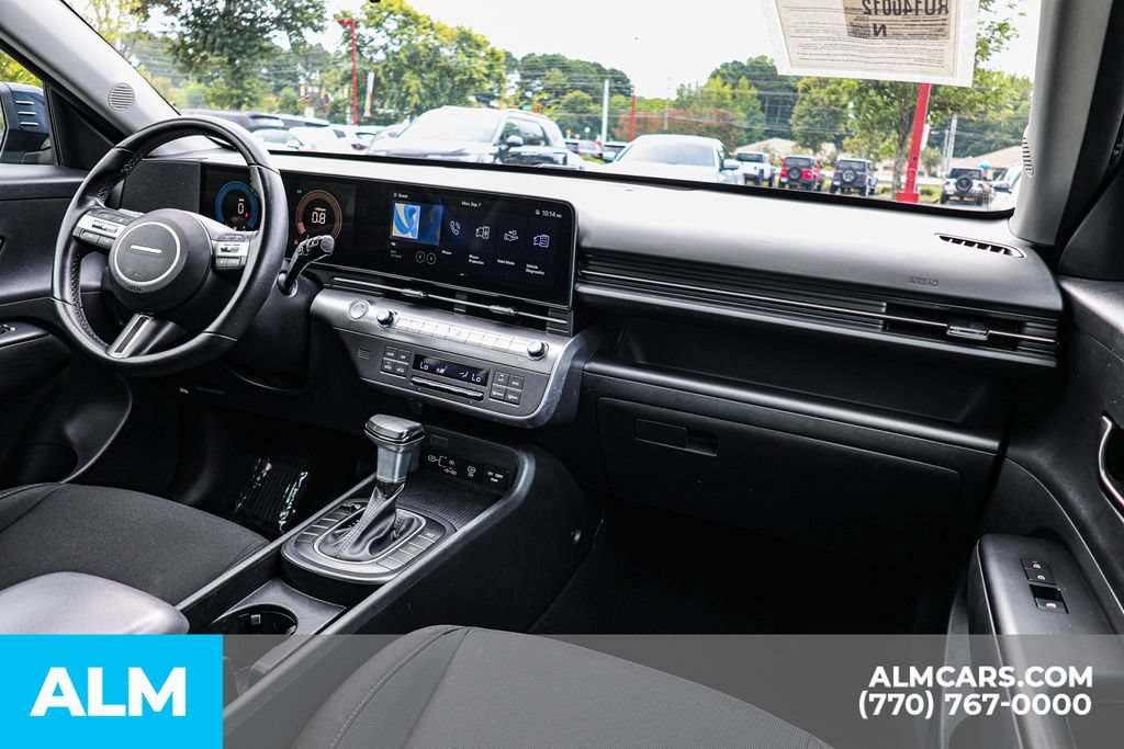 Used 2024 Hyundai Kona SEL FWD image 29