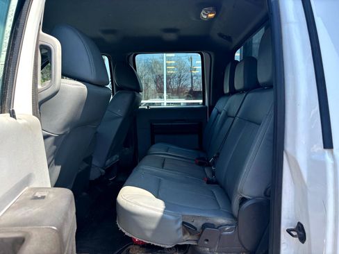 Used 2016 Ford F550 4x4 Crew Cab Super Duty image 54