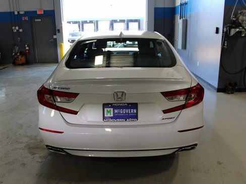 Used 2018 Honda Accord Sport image 37