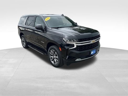 Used 2024 Chevrolet Tahoe LS w/ Driver Alert Package AWD/4WD image 9