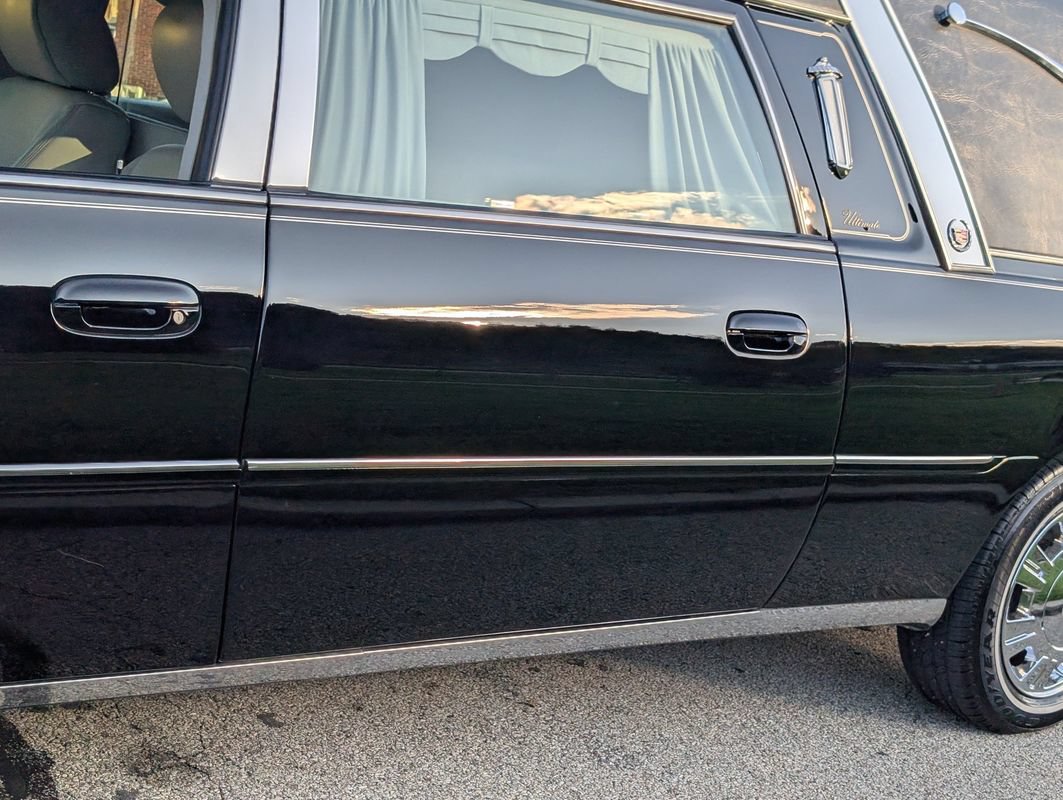 Used 2009 Cadillac DTS Hearse FWD image 29