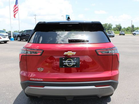 New 2027 Chevrolet Equinox LT w/ Safety and Technology Package FWD image 8