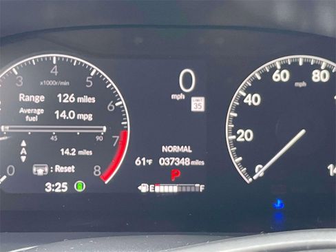 Certified 2023 Honda HR-V LX image 23