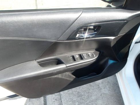 Used 2013 Honda Accord Sport image 18