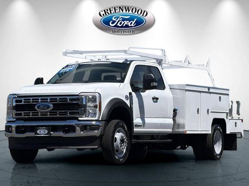 New 2026 Ford F550 4x4 Supercab Super Duty image 8