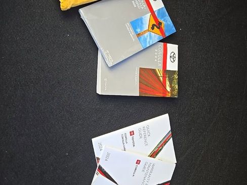 Used 2024 Toyota Corolla LE image 43