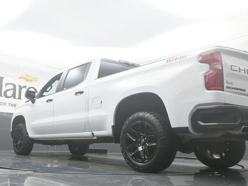 Used 2023 Chevrolet Silverado 1500 LT Trail Boss w/ LT Trail Boss Premium Package AWD/4WD image 5