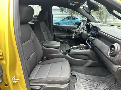 Certified 2023 Chevrolet Colorado Trail Boss w/ LPO, Dark Essentials Package AWD/4WD image 19
