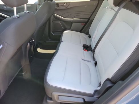 Used 2025 Ford Escape Active w/ Tech Pack #1 FWD image 8