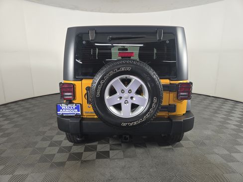 Used 2014 Jeep Wrangler Sport w/ Quick Order Package 24S AWD/4WD image 4