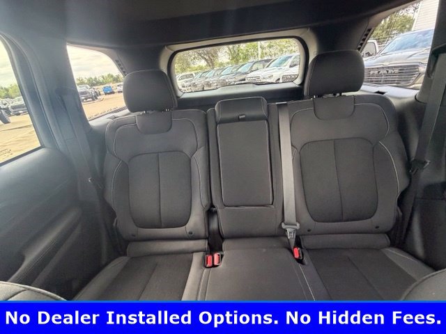 Used 2022 Buick Encore GX Select w/ Safety Package II FWD image 8