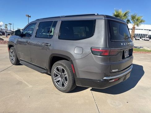 Used 2024 Jeep Wagoneer 2WD w/ Premium Group I image 3