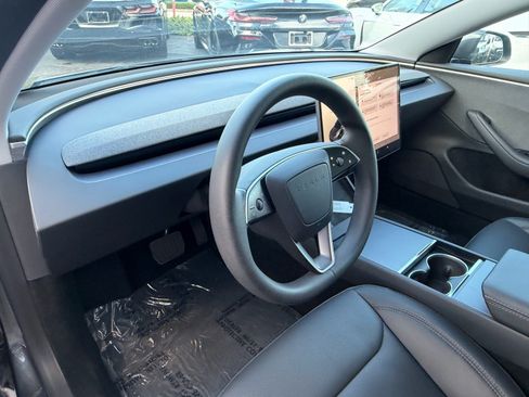 Used 2025 Tesla Model 3 Long Range RWD image 10