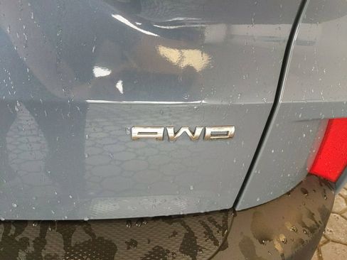 Used 2024 Ford Escape Active AWD/4WD image 9