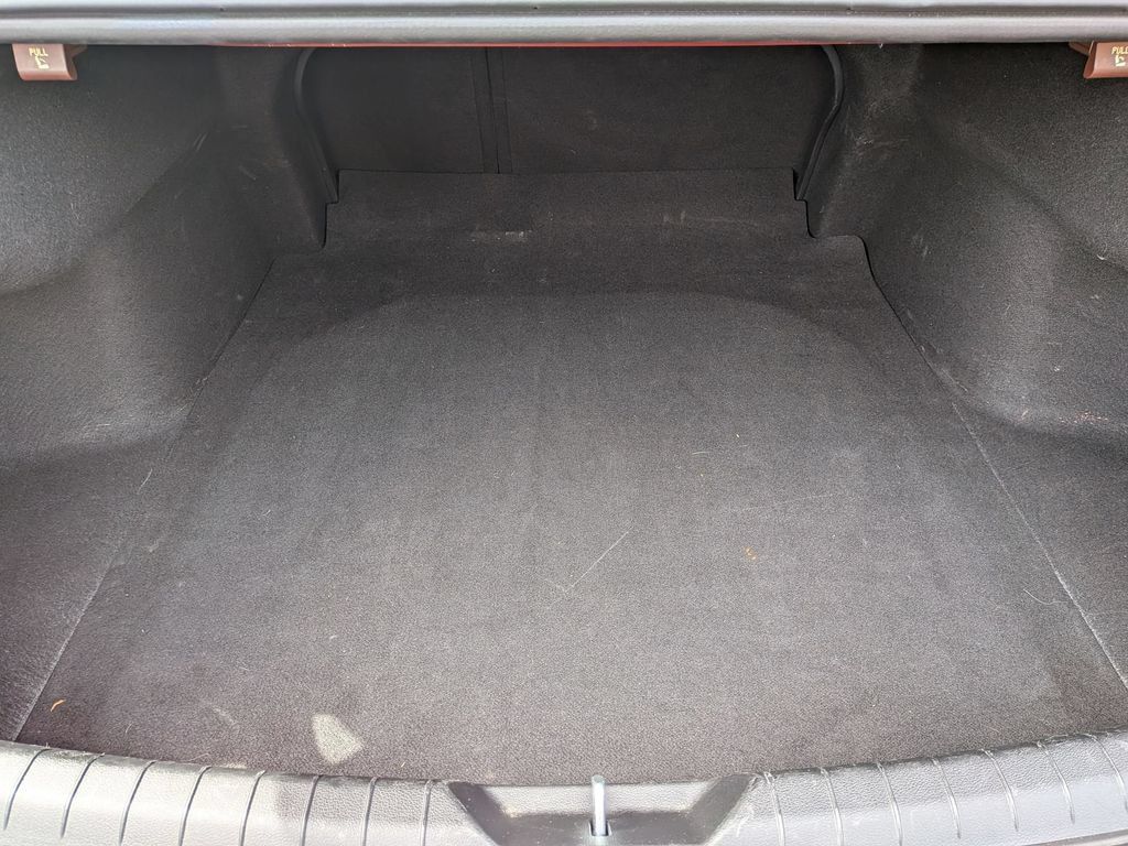 Used 2025 Hyundai Sonata SEL FWD image 28