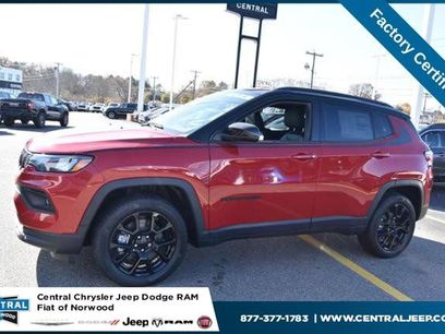 Used 2023 Jeep Compass Altitude