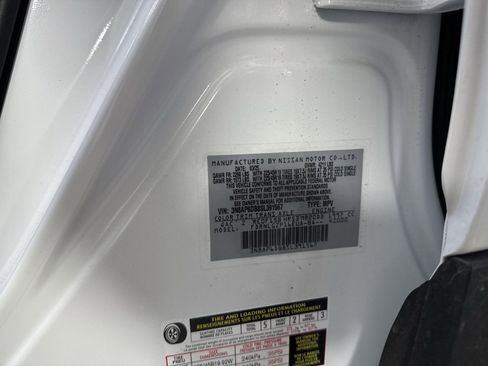 New 2025 Nissan Kicks SR image 36