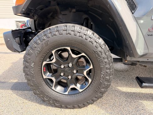 Used 2020 Jeep Wrangler Unlimited Rubicon w/ Quick Order Package 28Y Recon AWD/4WD image 38