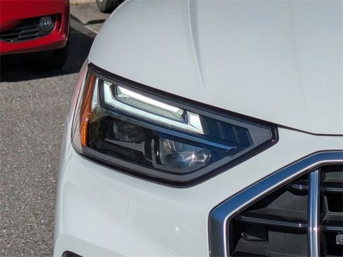 Used 2021 Audi Q5 2.0T Premium image 13