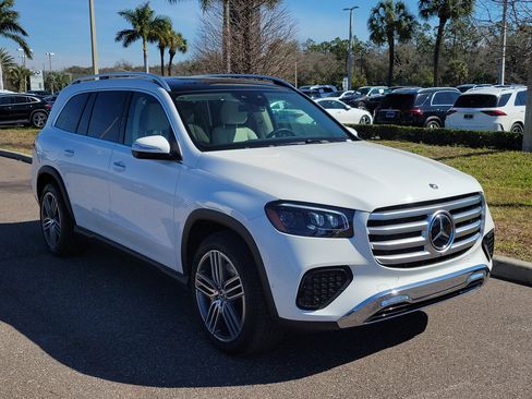 Certified 2026 Mercedes-Benz GLS 450 4MATIC image 2