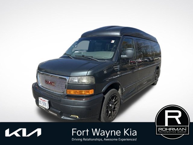 Used 2014 GMC Savana 2500 Extended RWD image 1