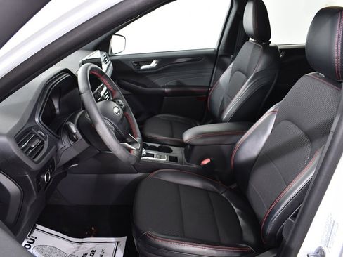 Used 2023 Ford Escape ST-Line w/ Tech Pack #1 image 6