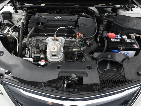 Used 2015 Acura TLX image 10